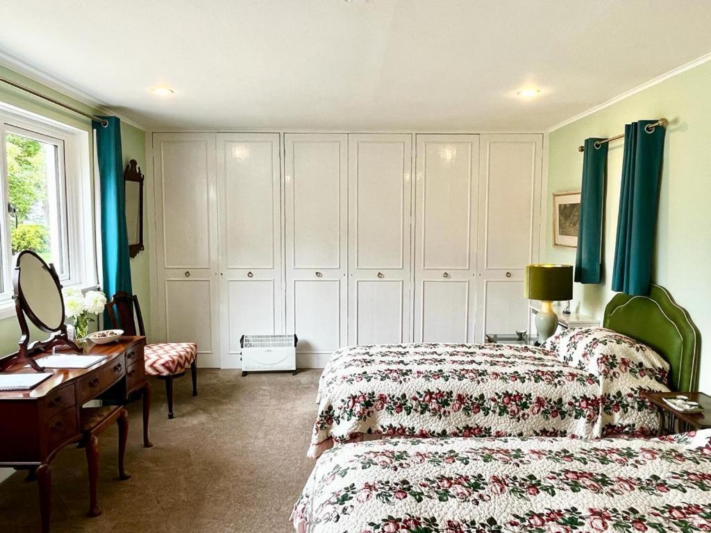 업로우무어 Whitehouse B&B 외부 사진